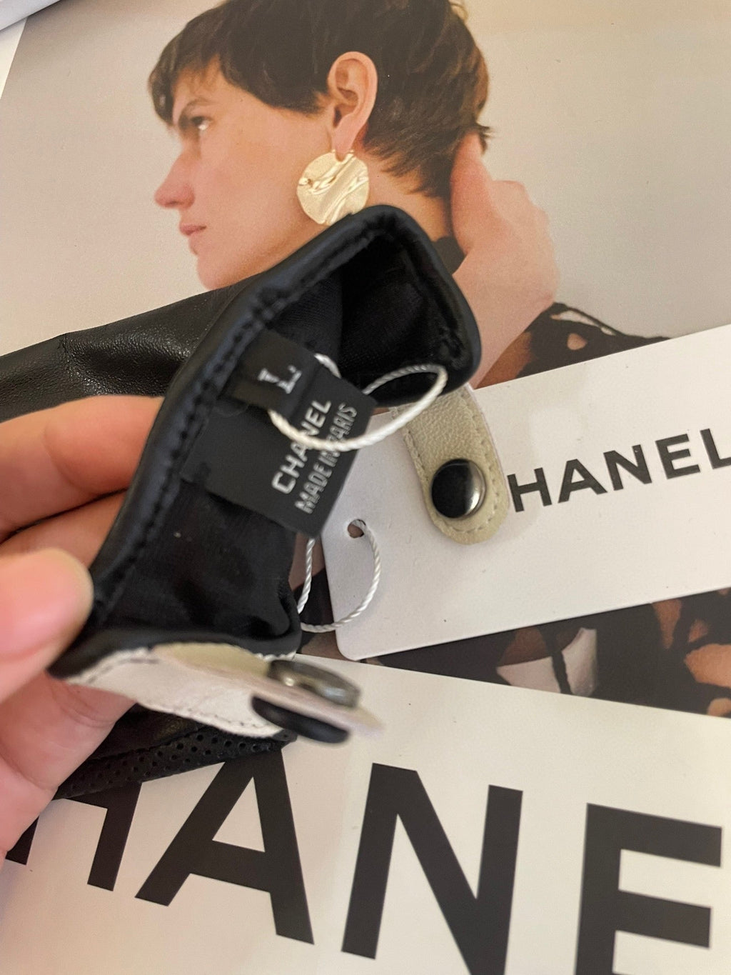 CHANEL GLOVES IN BLACK SHEEPSKIN 463848